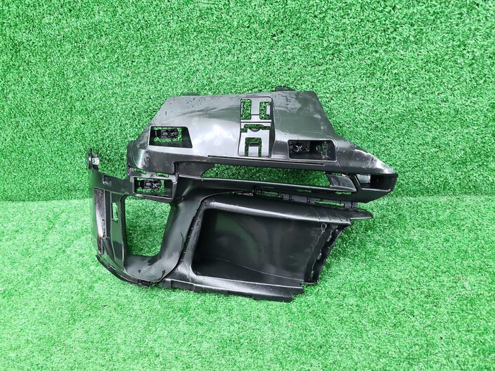 Кронштейн бампера RH Porsche 911 GT3 992 (21-нв)