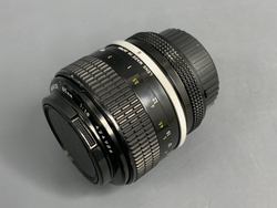 Nikon Nikkor 85mm 1.8