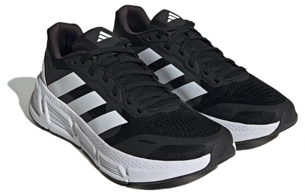 Кроссовки Adidas Questar