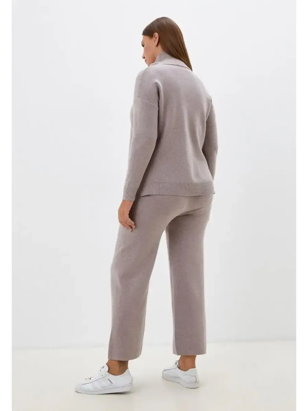 Костюм трикотажный