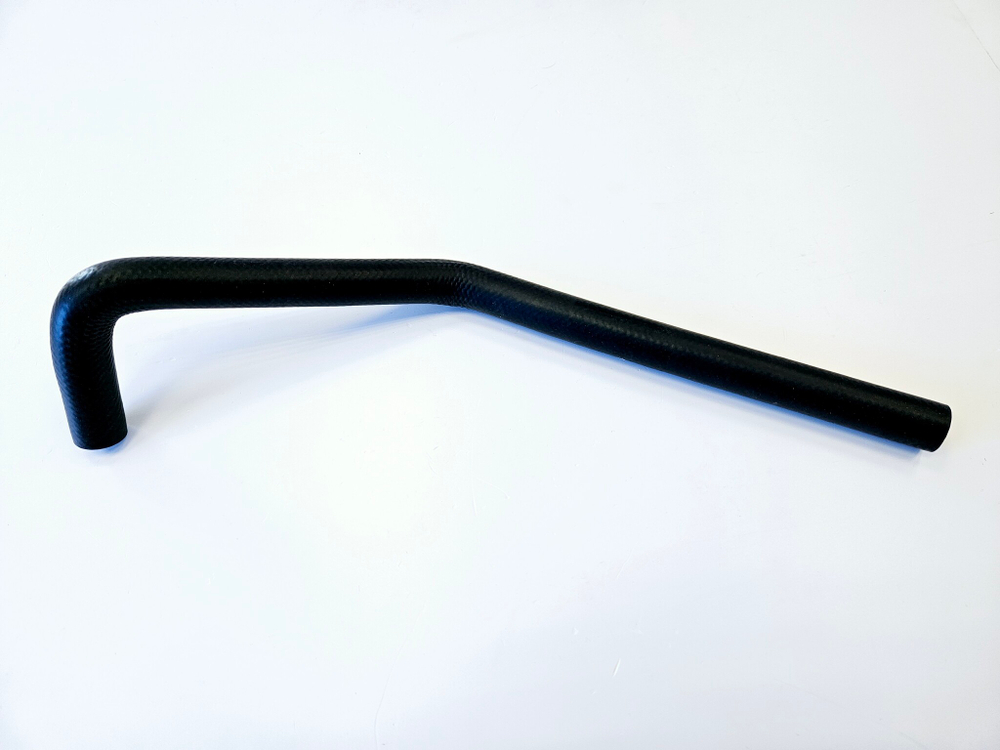 Шланг (патрубок) EPDM подающий DAEWOO DGB 100-200 MSC/110-160 MCF (арт. 3313205400)