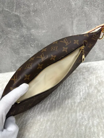 Поясная сумка Louis Vuitton Bumbag Monogram коричневый