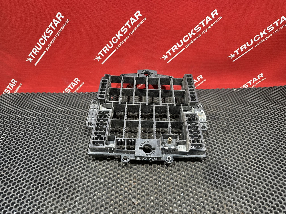 Кронштейн разъемов 2019г