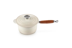 Le Creuset Сотейник 18 см 1,8 л + крышка Безе