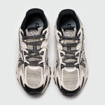 Кроссовки Mizuno Racer Trail White Beige / Black