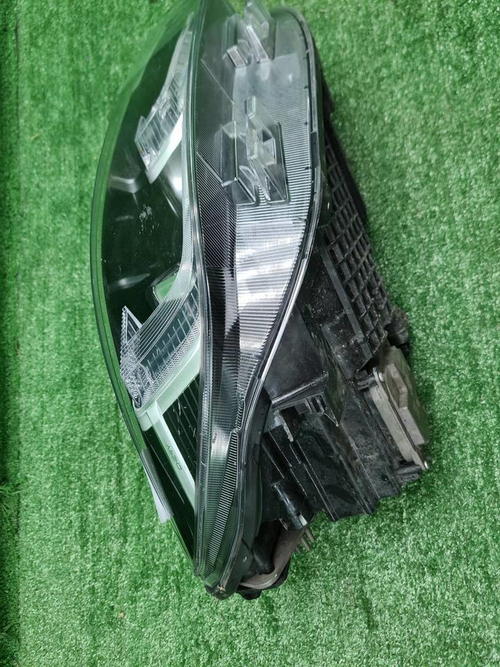 Фара правая Chery Tiggo 8 Pro (2021-нв) LED