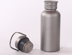 Бутылка для воды титановая (WolfTrail)