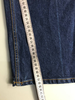 Джинсы с накладными карманами, визуально на 44 размер