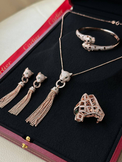 Серьги Cartier