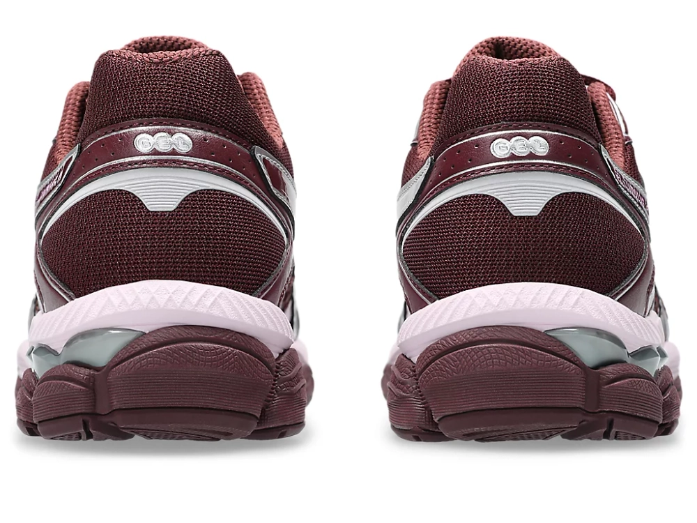 Asics SKYHAND OG Dried Berry/Pale Mint