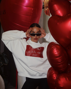 Свитшот “LOVE”