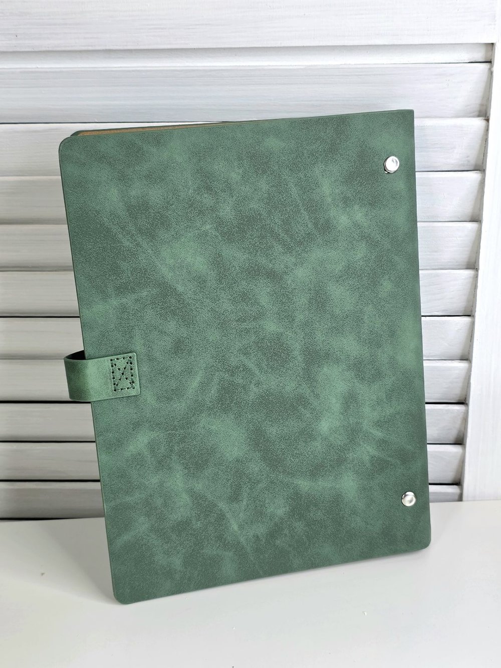 Блокнот органайзер А5 на кольцах 96 л. на магните в линейку зеленый (5919-1)