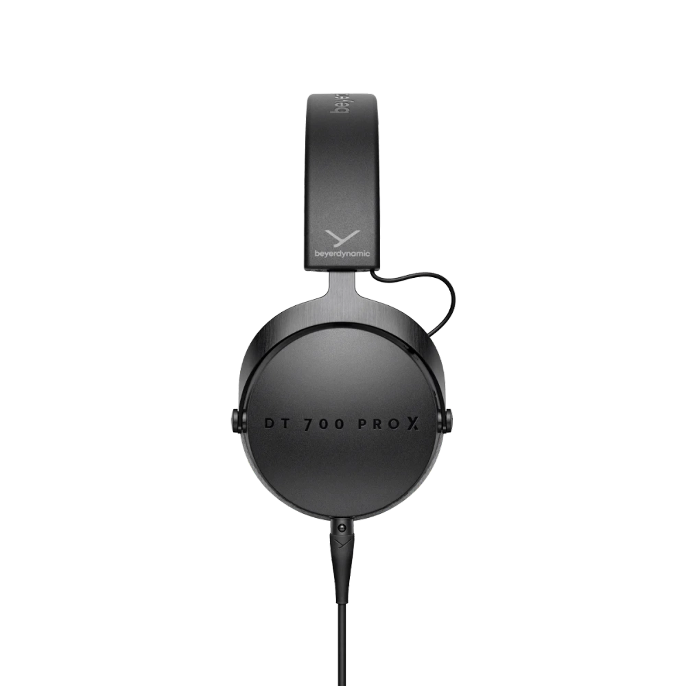 Студийные наушники Beyerdynamic DT 700 PRO X