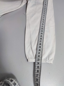 Джемпер Lc Waikiki светлый на 2-3 года