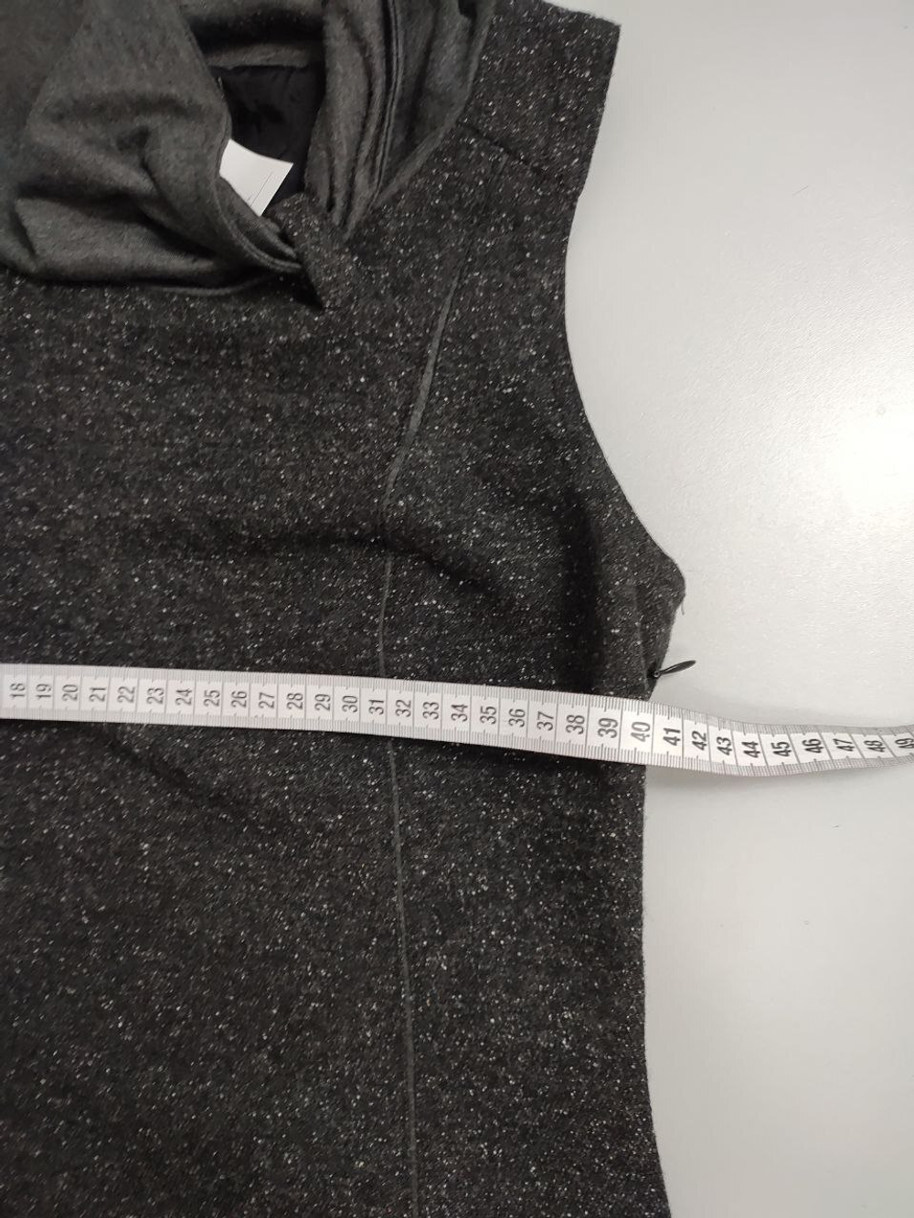 Платье Tatwm без рукавов 42 размер