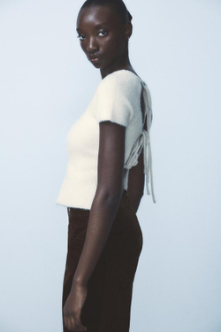 ZARA ТОП ИЗ ВОРСИСТОГО ТРИКОТАЖА СО ШНУРОВКОЙ СЗАДИ, ЭКРЮ