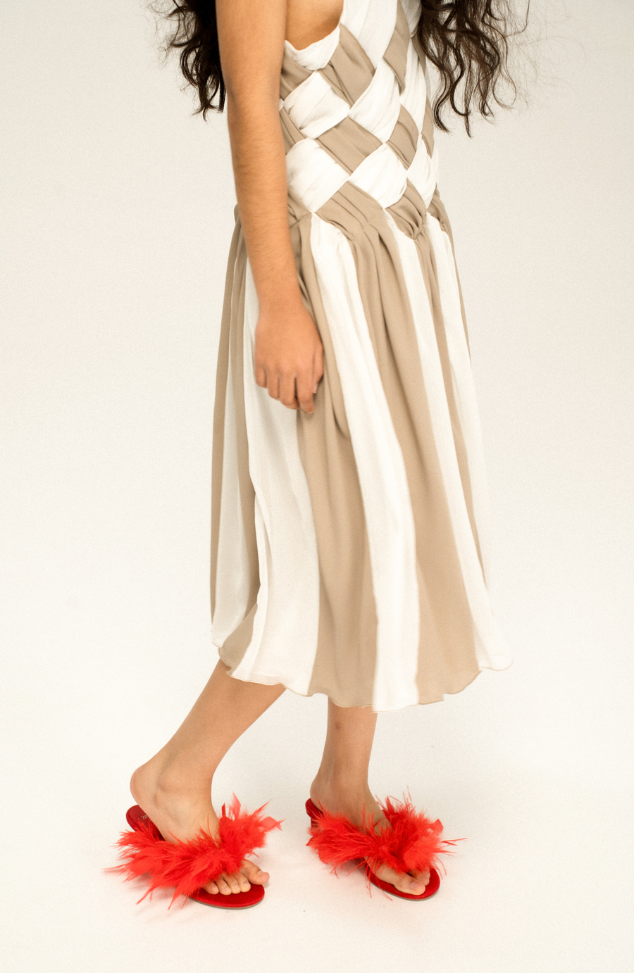 Платье с шахматным плетением