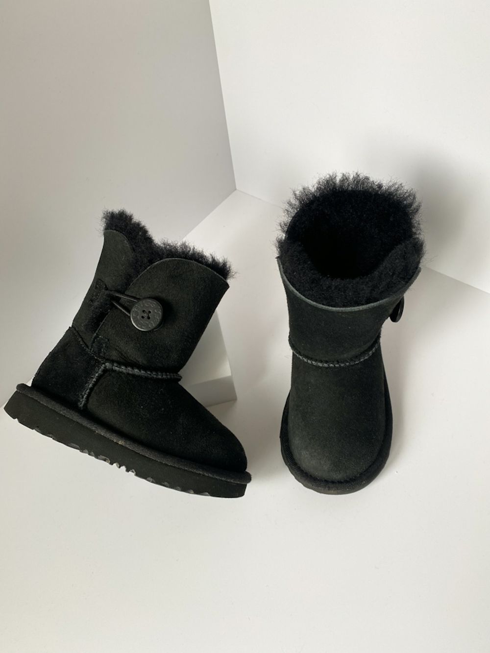 Сапоги Ugg, 22,5