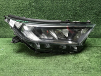 Фара правая Toyota RAV4 5 XA50 (2018-н.в.) LED