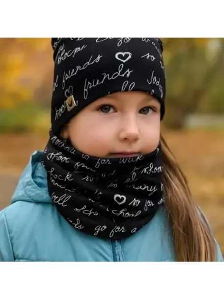 Комплект шапка трикотаж детская со снудом.