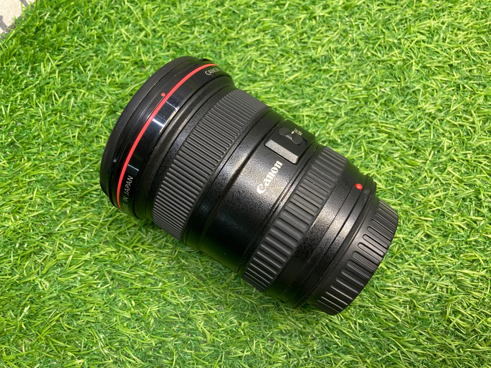 Canon EF 17-40mm 4L USM