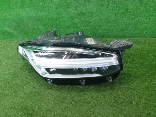 Фара правая Volvo XC90 2 (2014-2019) Full LED (В пленке)