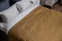 Покрывало 260х260 Garda Decor Gloss горчичное