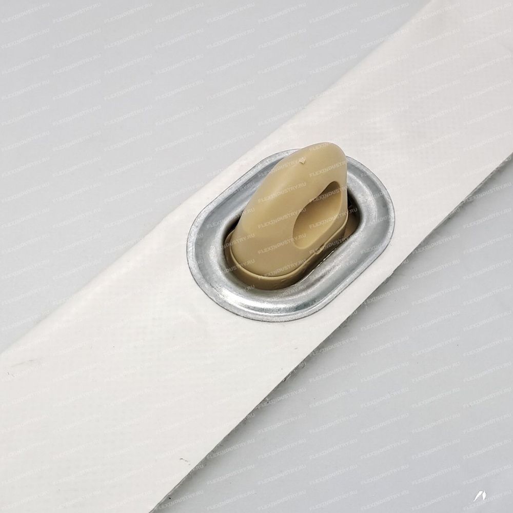 Скоба поворотная пластиковая h17