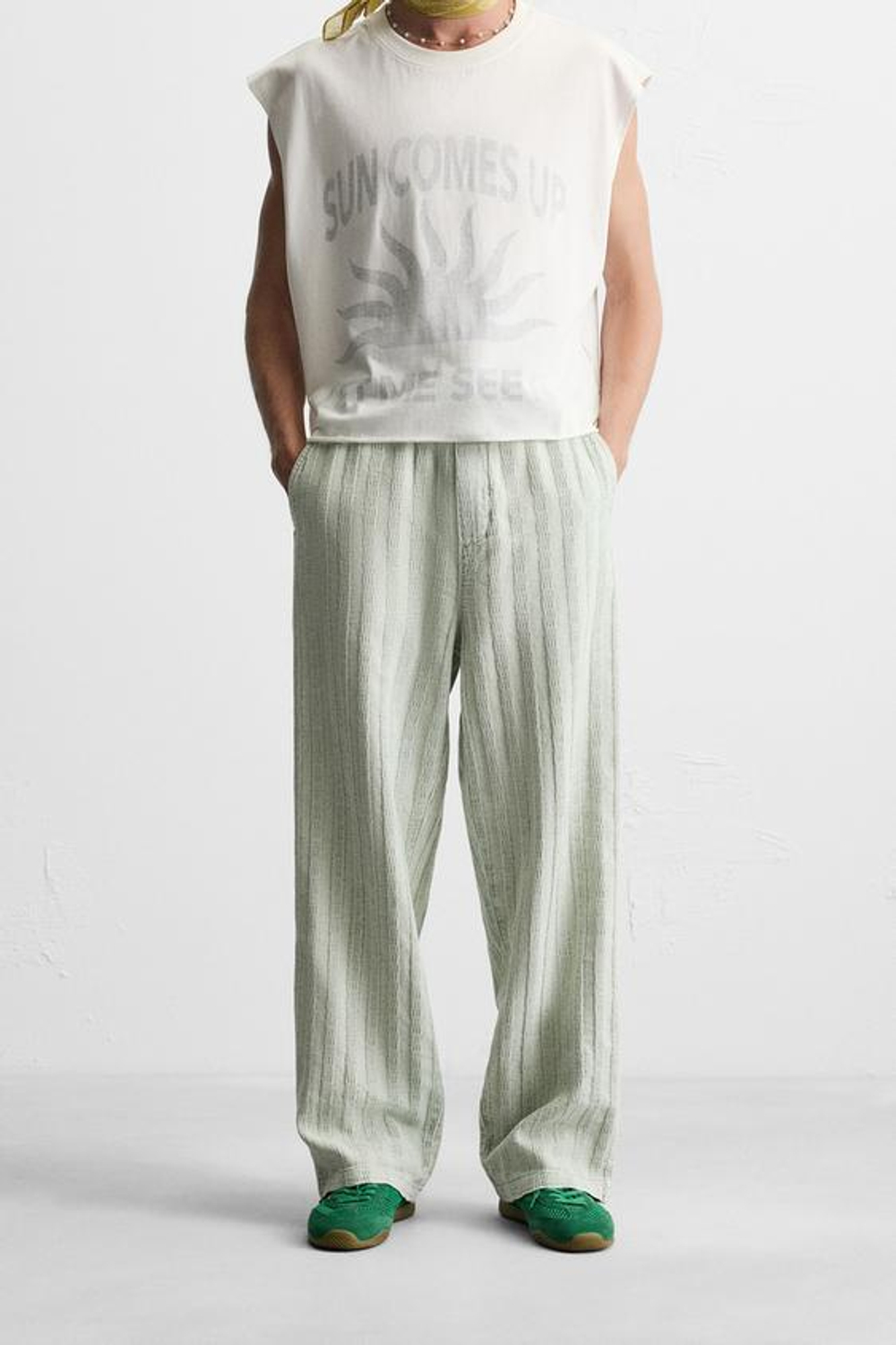 ZARA ЖАККАРДОВЫЕ БРЮКИ RELAXED FIT, СВЕТЛО-ЗЕЛЕНЫЙ