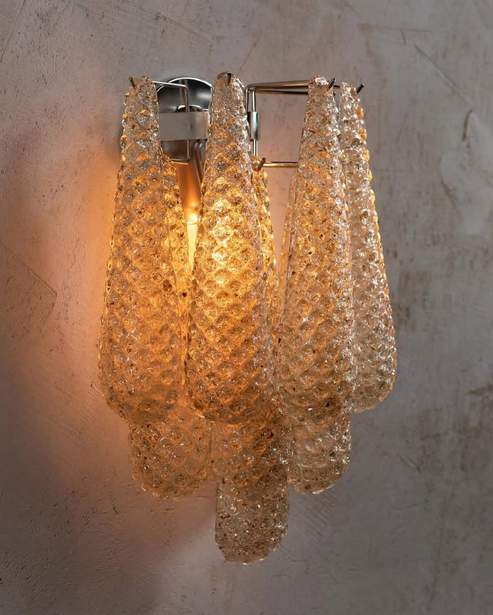 Элегантное настенное бра из венецианского стекла в двух расцветках