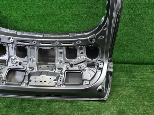 Крышка багажника Москвич 6 (2023-н.в.)