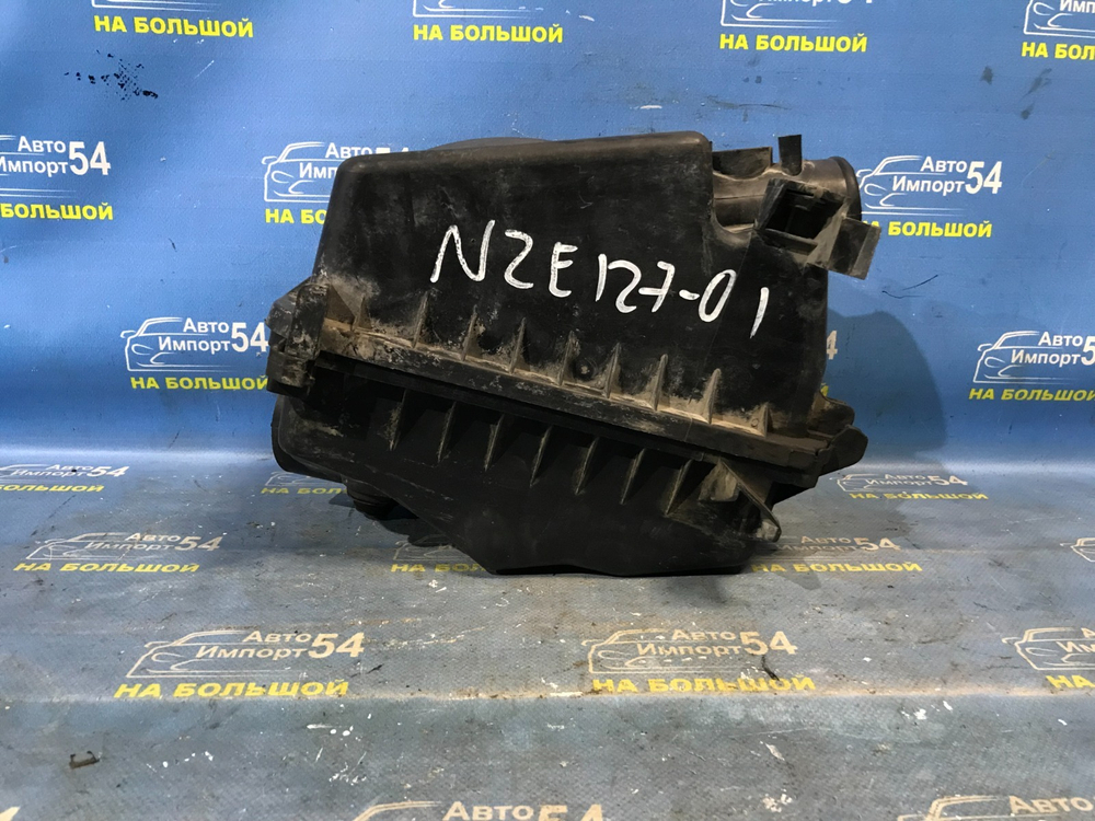 Корпус воздушного фильтра TOYOTA WILL VS 2002