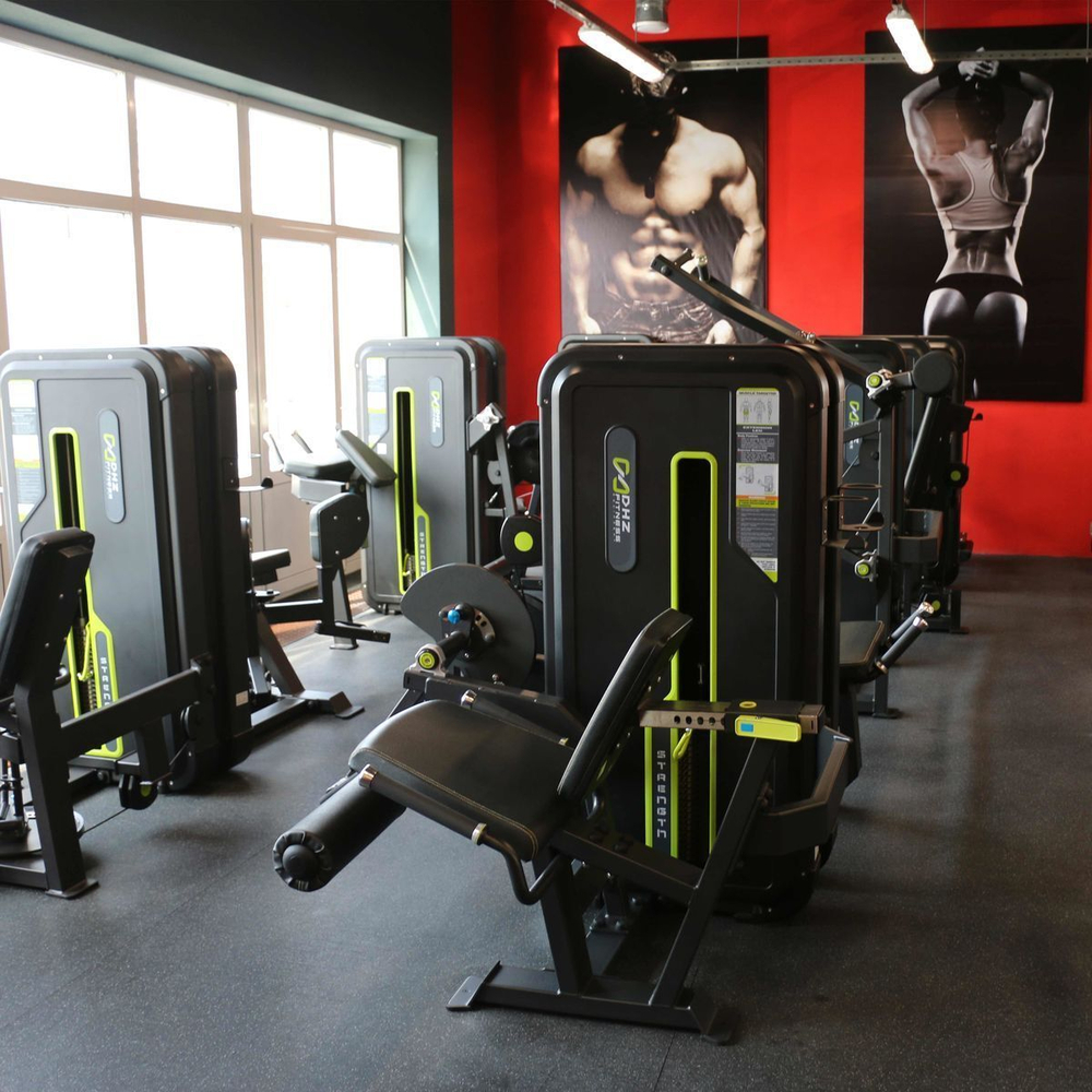 U3002A (A3002) Разгибание ног сидя. Стек 109 кг