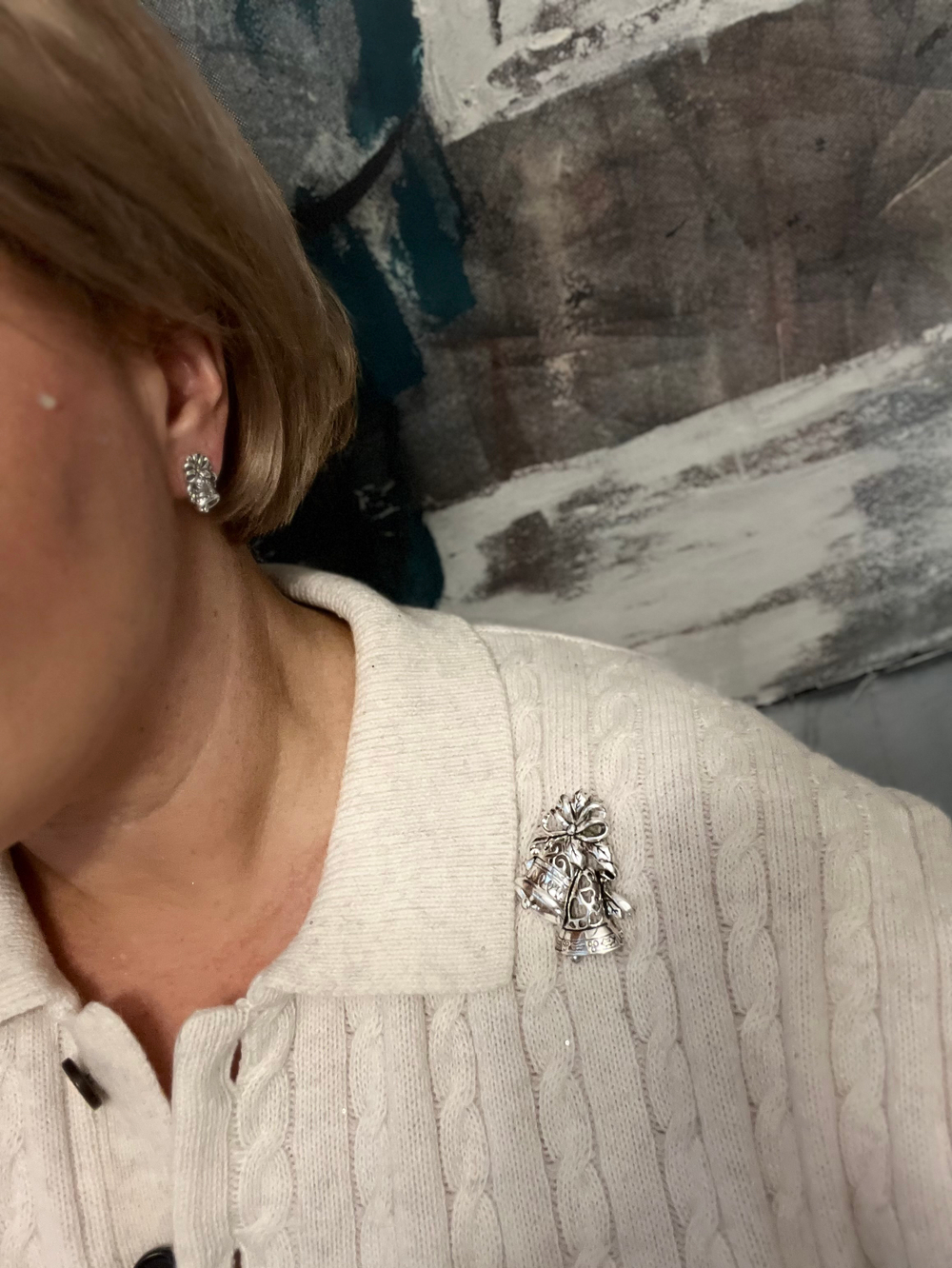 Новогодний комплект колокольчики брошь и серьги