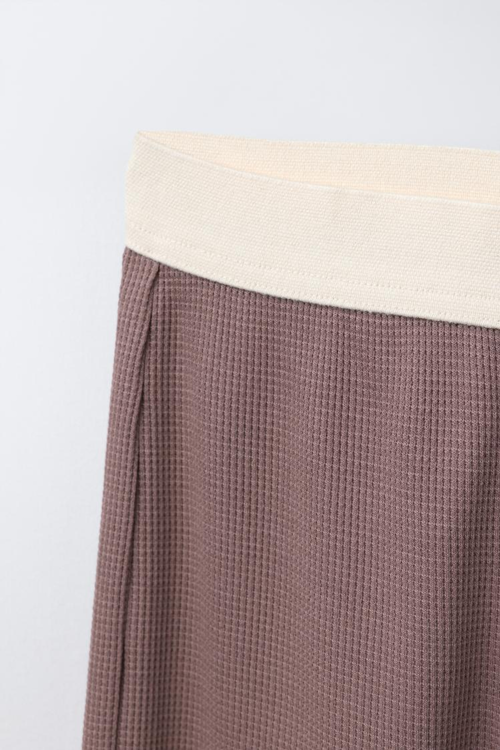 ZARA ПИЖАМА ВАФЕЛЬНАЯ С ВЫШИВКОЙ, БАКЛАЖАННЫЙ