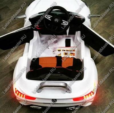 Детский электромобиль "BMW Z4" белый