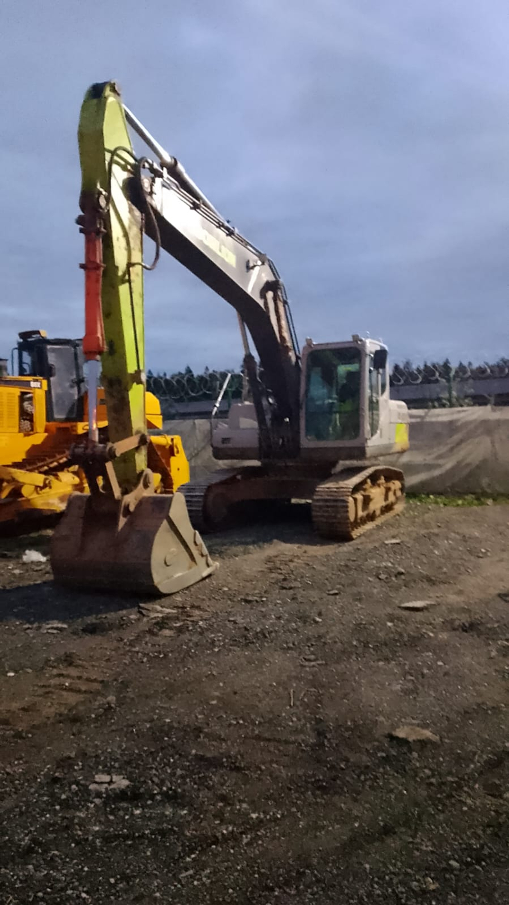 Zoomlion ZE215 Экскаватор ZE215E (Дизельный, 5,9 л, 152 л.с., АТ)