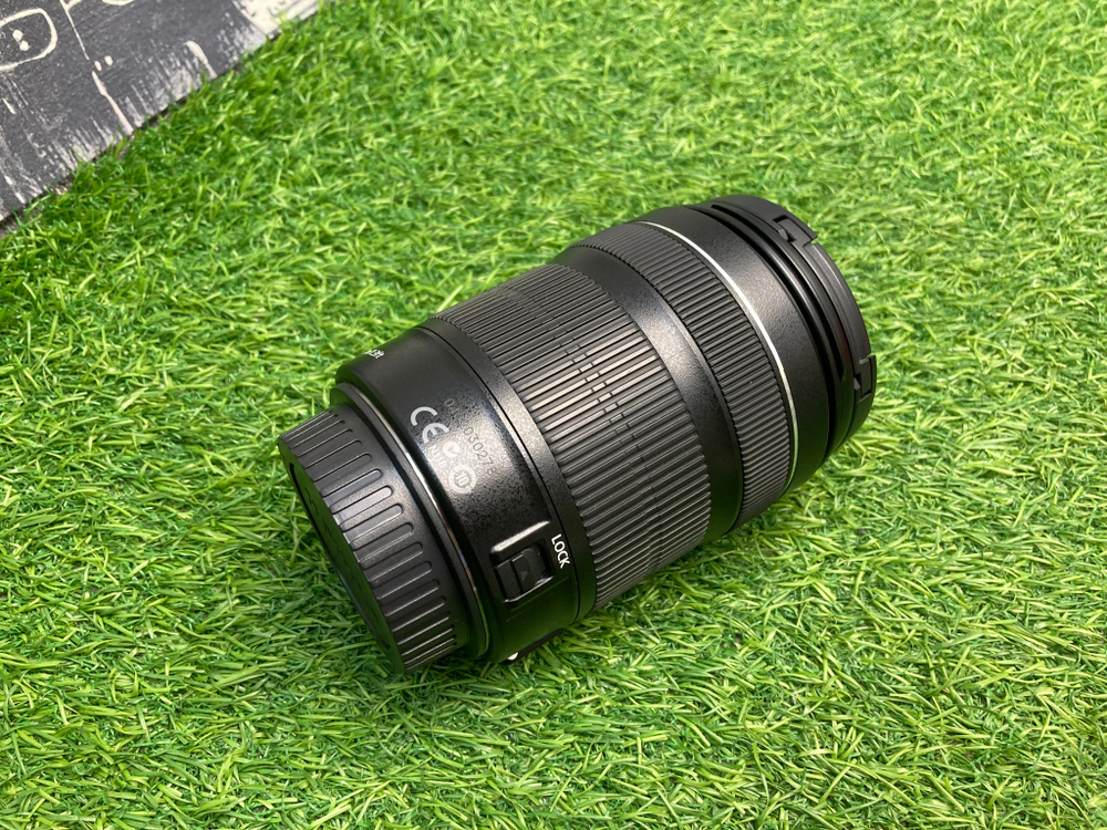 Canon EF-S 18-135mm 3.5-5.6 IS STM