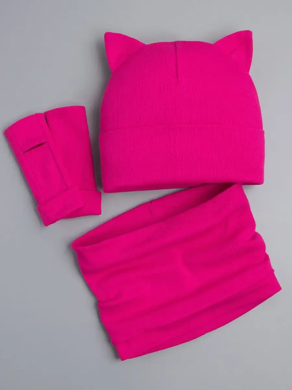 Шапка для девочки осенняя с митенками и снудом