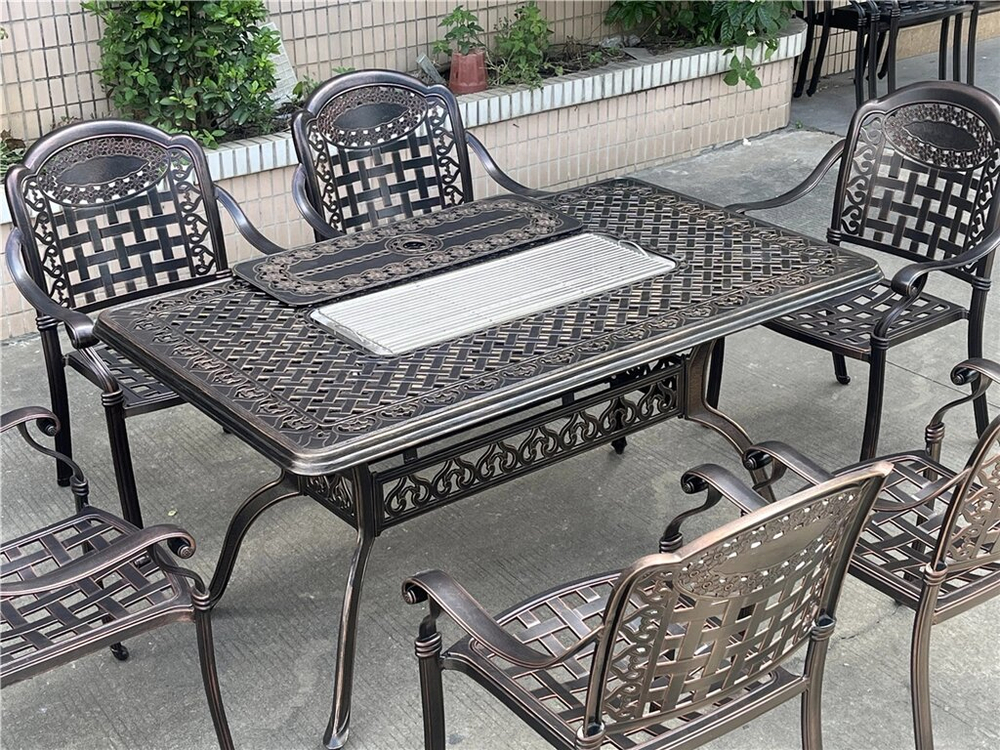 Стол Teide 150 из литого алюминия с жаровней, античная бронза