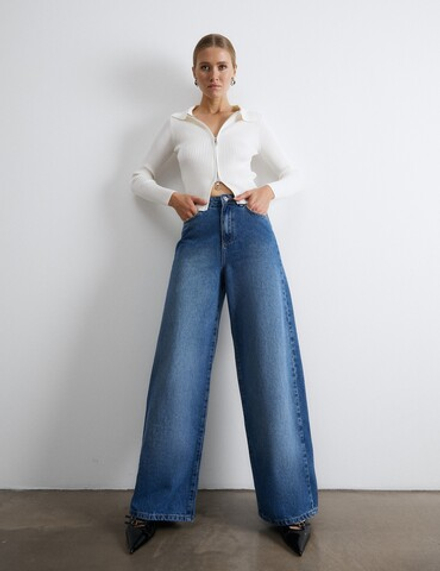 Джинсы широкие, цвет синий