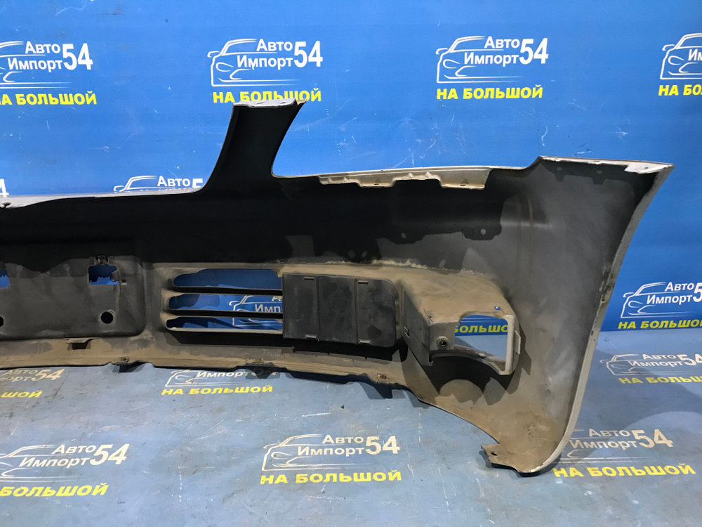 Бампер передний TOYOTA CROWN 2003-2005