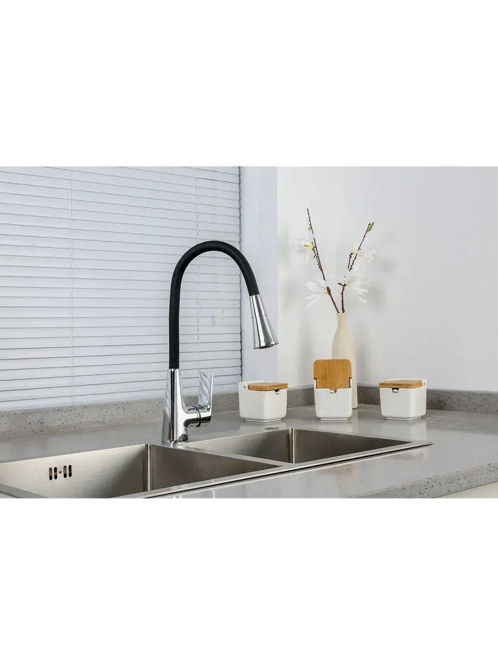 Смеситель для кухни с гибким изливом FRAP F4471