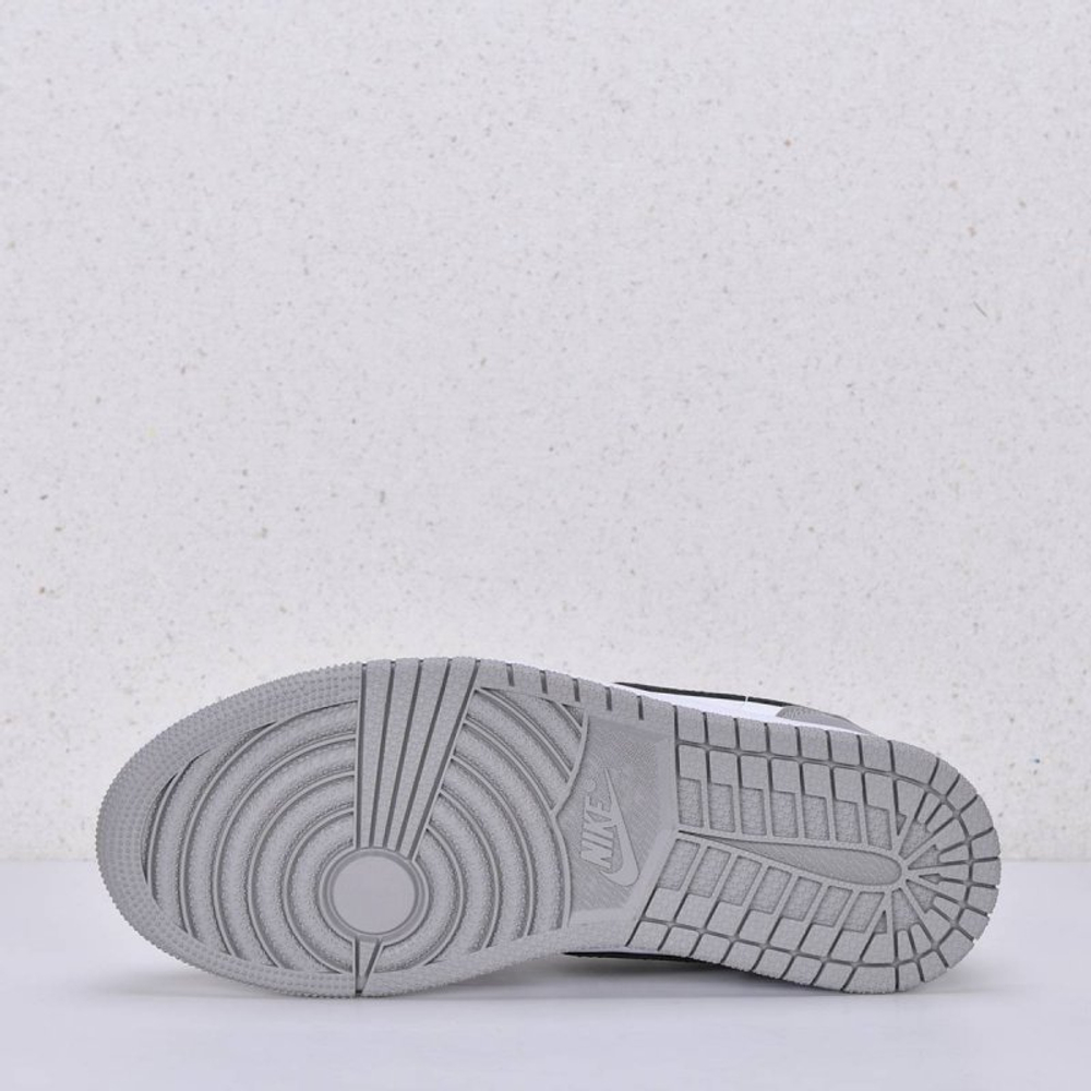Кроссовки Nike Air Jordan 1 Low арт 2585