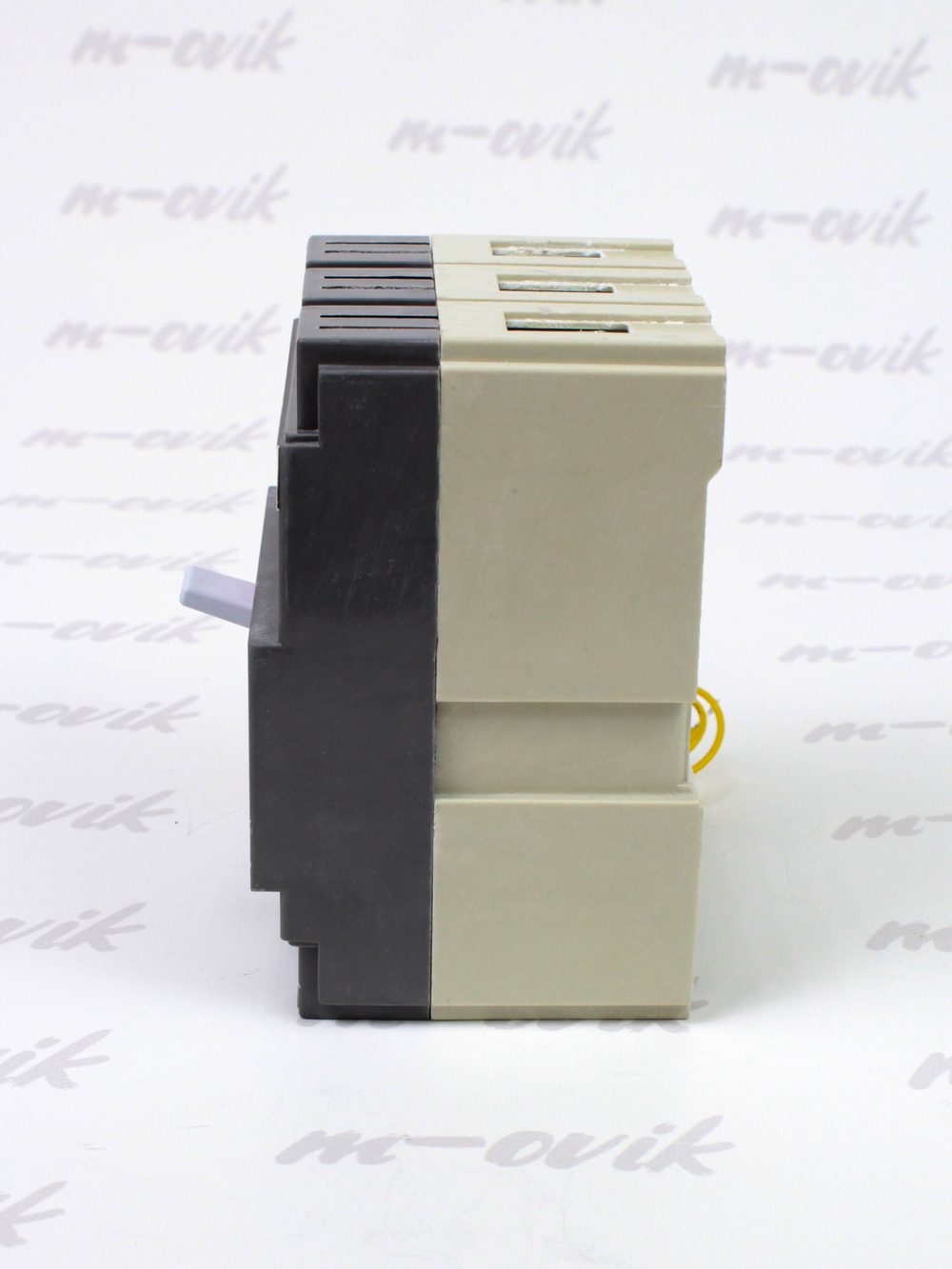 CB3422000001_02