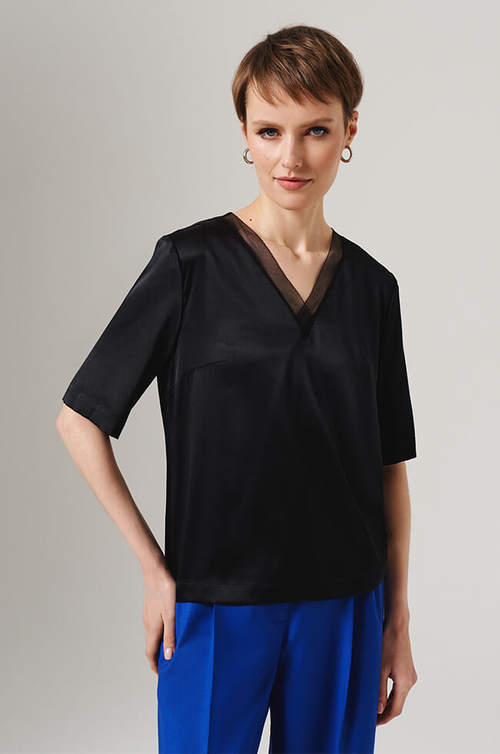 23132 Блузка женская (черный)
