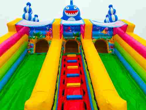 Коммерческий надувной батут с горкой «В гостях у моря 3» 9*5*5 м