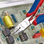 Кусачки боковые для электроники 135 мм Knipex 77 02 135 H