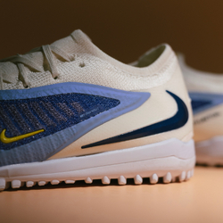 TF / Nike Phantom 6 Low Elite / Fear Nothing