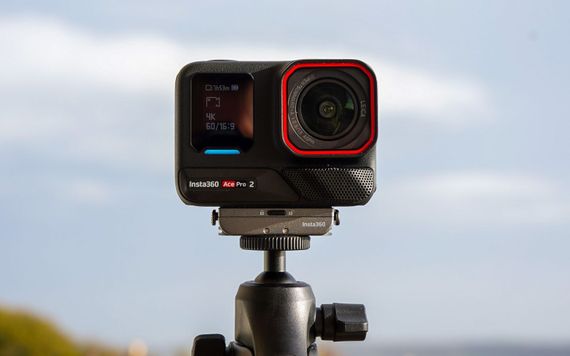 Экшн-камера Insta360 Ace Pro 2 (Dual Battery)